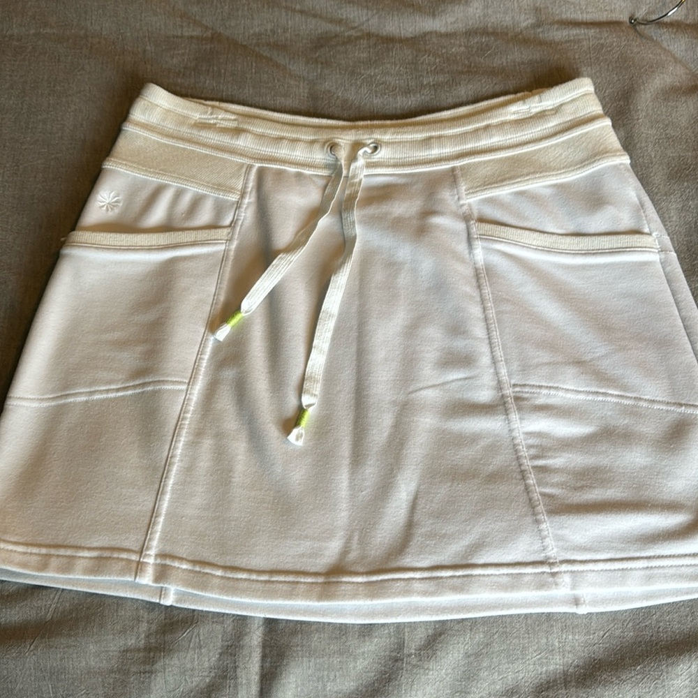 Athleta skirt